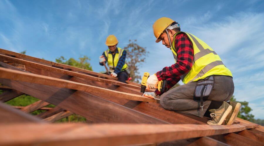 Professional Flat Roofing Installation services in Oak Grove, MO
